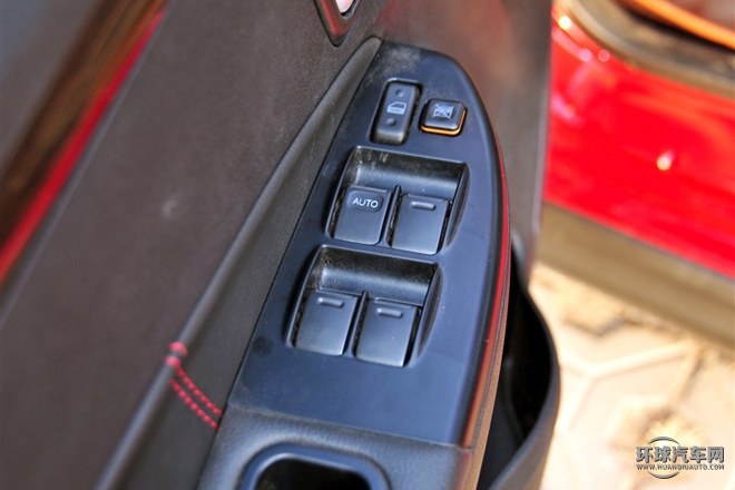 2015款 1.5L 手动豪华型 5座 国IV
