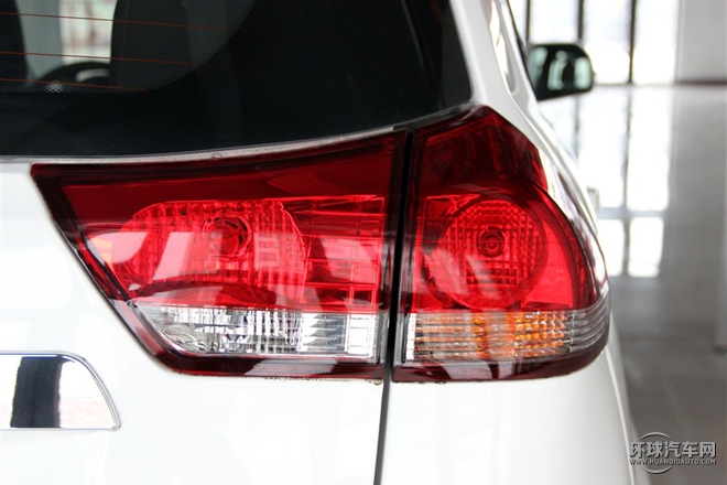 2015款 1.5L 手动精英型