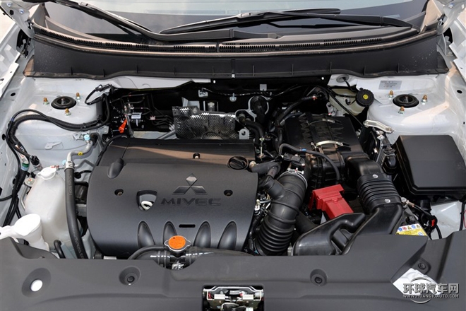 2015款 2.0L 自动两驱精英版