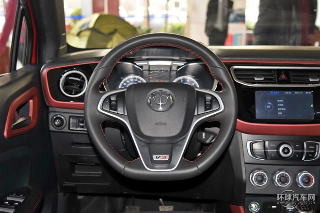 2015款 1.5L 手动精英型