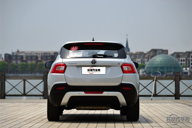 2015款 1.5T 自动旗舰型