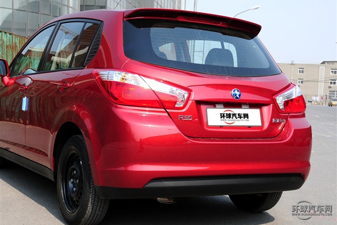 2015款 1.6L 自动时尚版