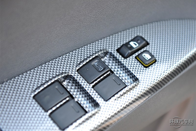 2015款 2.0T 四驱豪华型