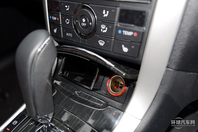 2015款 1.8T 自动旗舰型