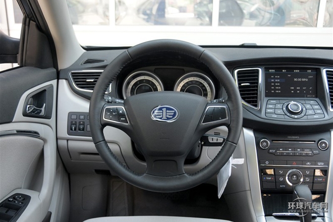 2015款 1.8T 自动舒适型