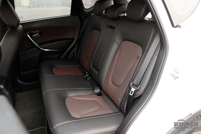 2015款 1.8T 自动旗舰型