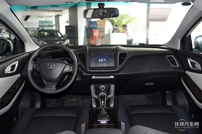 2015款 1.8T 自动智慧型