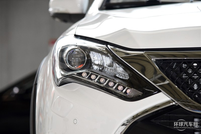 2015款 2.0T 四驱旗舰型