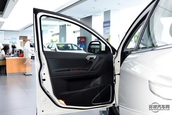 2015款 2.2T 两驱智慧型
