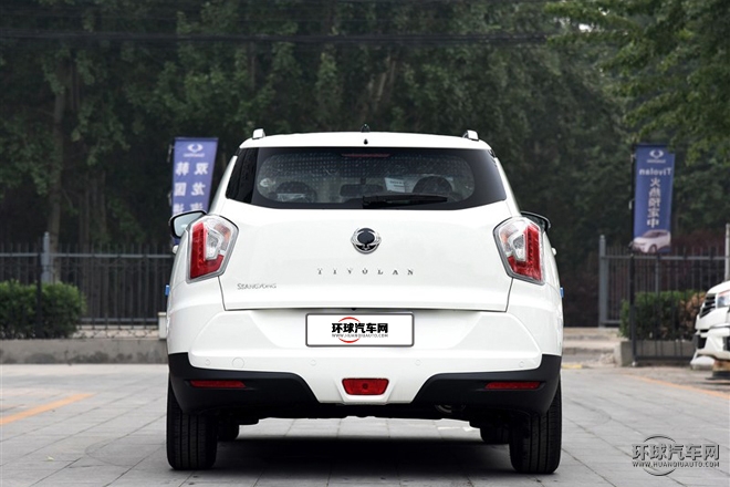 2015款 1.6L 自动两驱致尚版