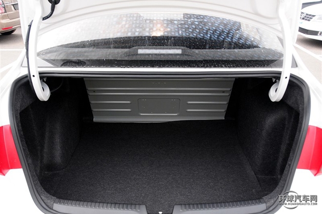 2015款 1.6L 自动风尚型