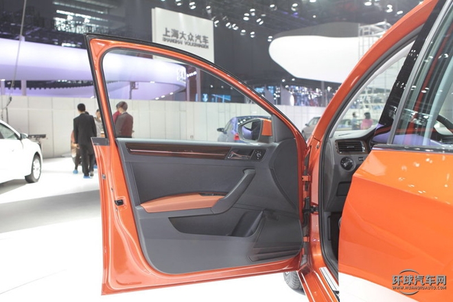 2015款 230TSI DSG豪华型
