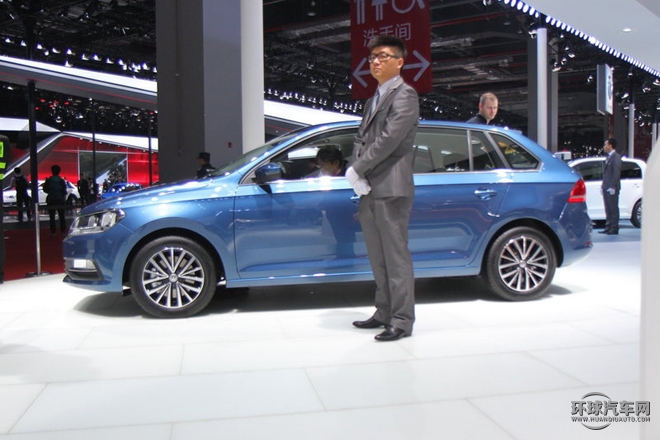 2015款 230TSI DSG舒适型