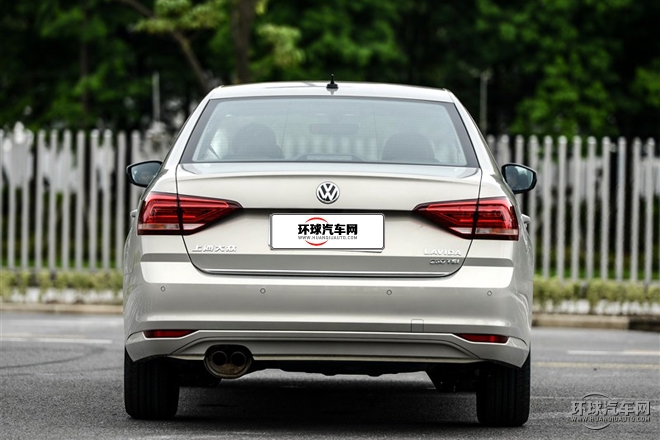 2015款 230TSI DSG 舒适版