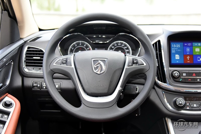 2015款 1.8L 手动精英型