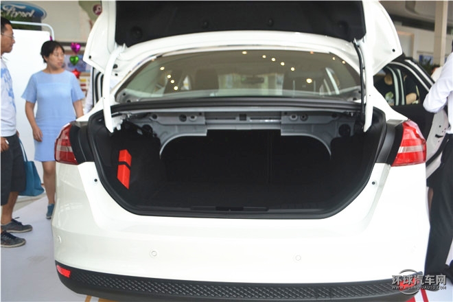 2015款 三厢 1.5L GTDi 自动旗舰型