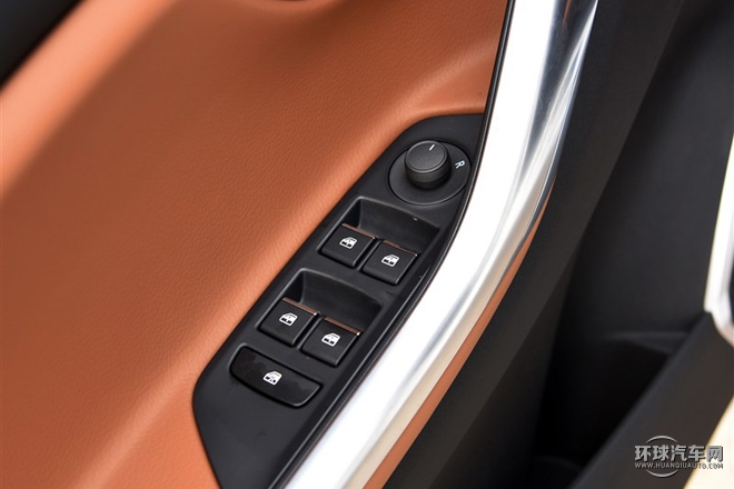2015款 1.5T 手动精英型