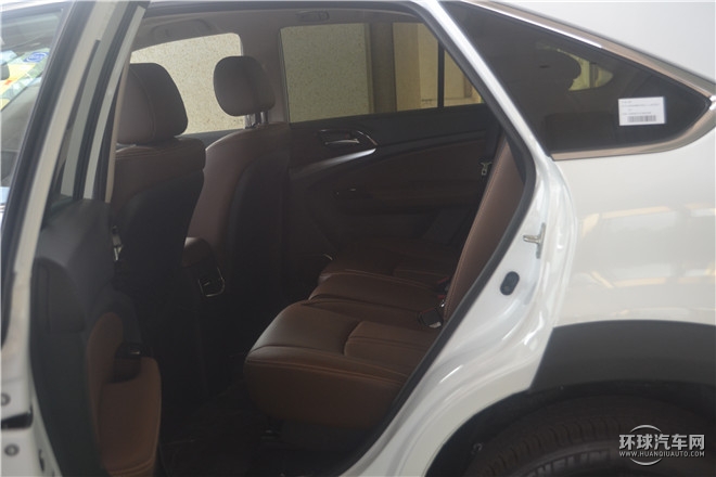 2015款 2.0T 四驱精英型