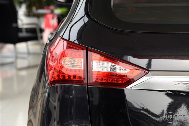 2015款 1.5T 手动旗舰型