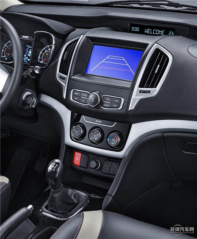 2015款 1.5L 手动舒适型
