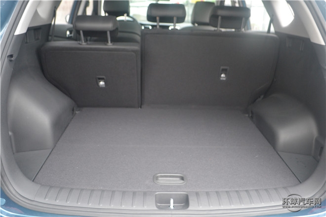 2015款 2.0L 手动两驱舒适型