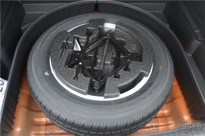 2015款 1.6L 手动两驱时尚型GS