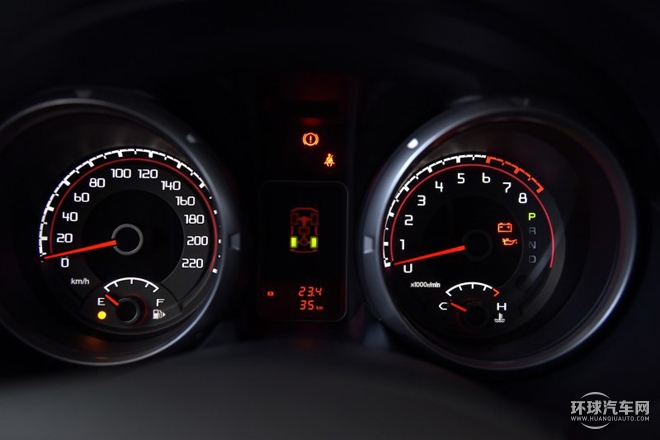 2016款 3.0L 自动豪华版 国V