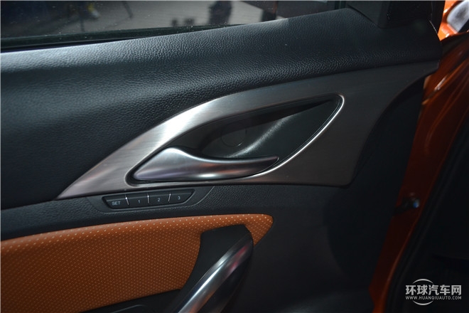 2016款 2.0TID 自动豪华型