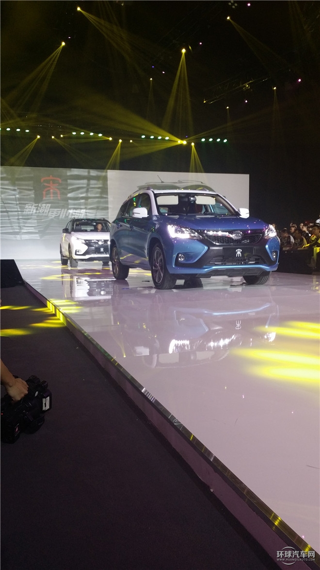 2016款 2.0TID 自动尊贵型