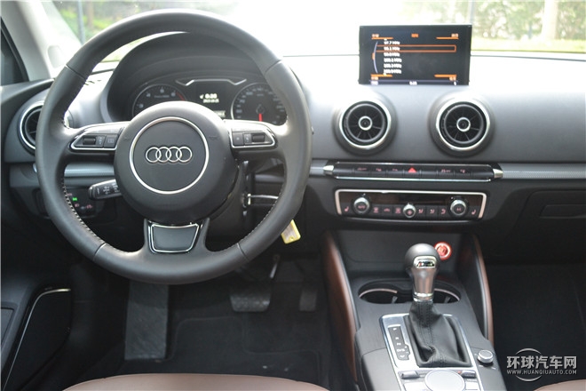 2015款 Sportback 40 TFSI 自动豪华型