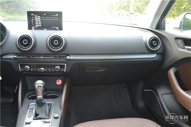 2015款 Sportback 40 TFSI 自动豪华型