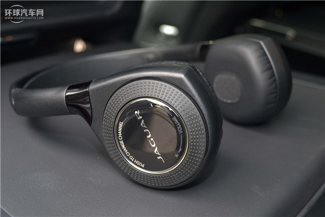 2016款 XJL 3.0 SC 四驱旗舰商务版