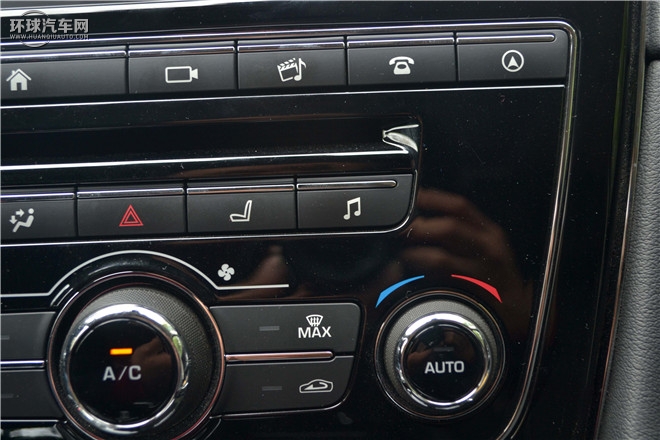 2016款 XJL 3.0 SC 四驱旗舰商务版