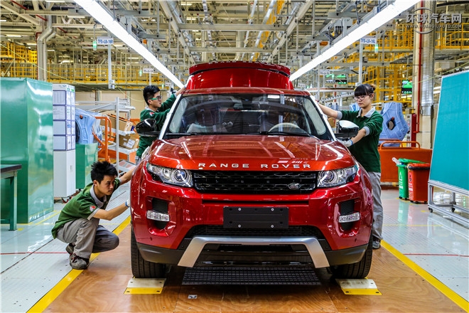 2016款 XF 2.0T 两驱风华版