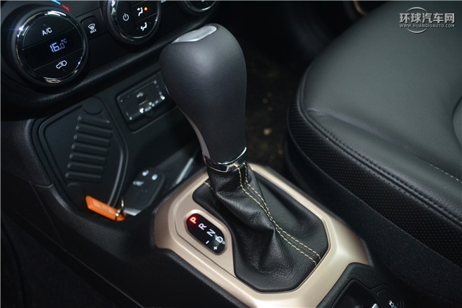 2016款 1.4T 自动动能版+