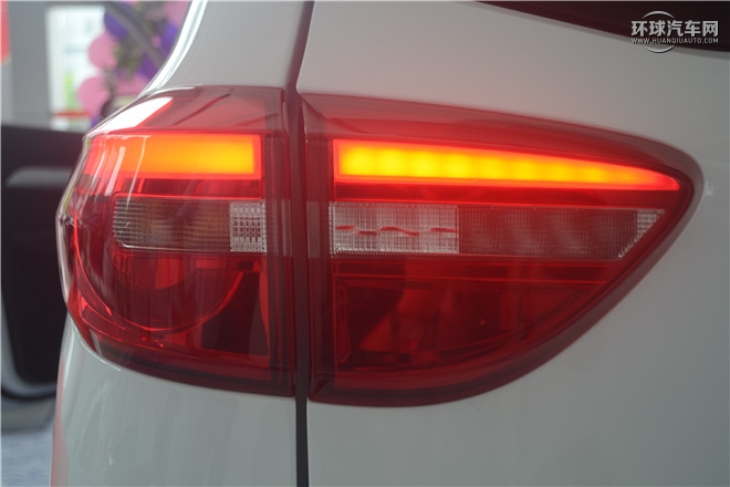 2016款 1.6L CVT智联V版