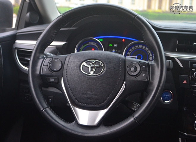 2016款 双擎 1.8L CVT豪华版
