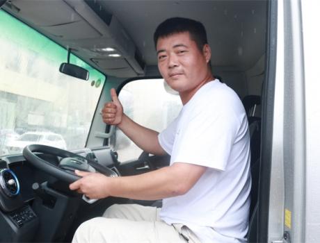 超越经典！欧马可3.8L轻卡用户亲证： 3.0L产品将成新一代“神车”